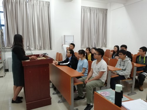 全体成员会议.jpg 全体成员会议.jpg