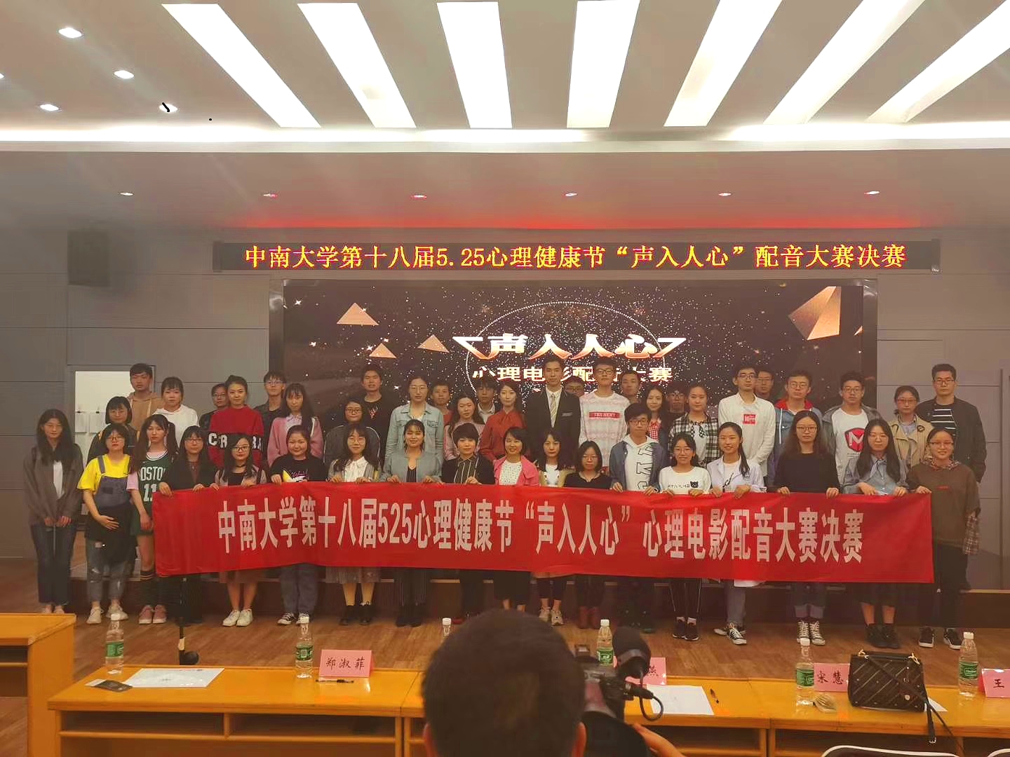 20190428_203147_看图王.jpeg 20190428_203147_看图王.jpeg